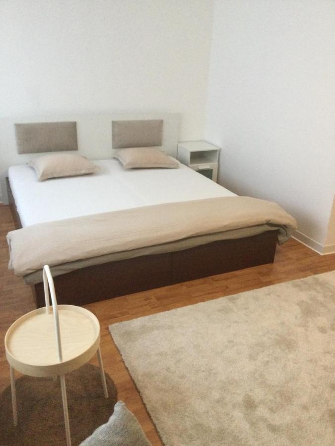 Studio Baneasa Apartment บูคาเรสต์ ภายนอก รูปภาพ